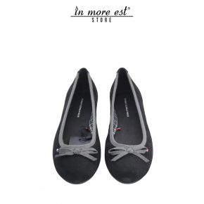 BALLERINA BOW BLACK SUEDE GREY BORDER