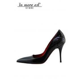 DECOLLETE' MEDIUM BLACK PATENT LEATHER TO THE TOE EMBROIDERY BLACK SIDE LOGO PACIOTTI