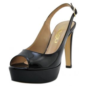 SANDAL WITH HEEL PATENT BLACK