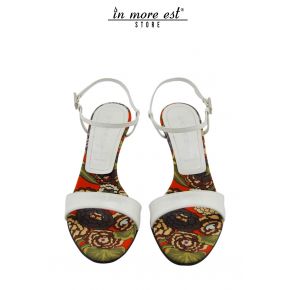 SANDAL MEDIUM PAINT WHITE PRINT FABRIC FLOWERS