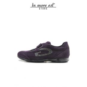 SNEAKERS BASSA CAMOSC VIOLA LOGO G SVAROWSKY CHIUSURA STRAP