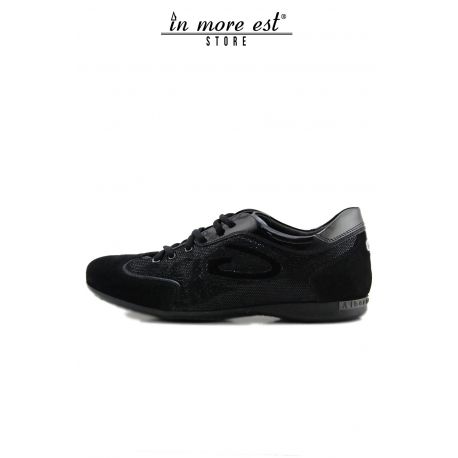 SNEAKERS BASSA NERA LACCI VIOLA CAMOSCIO/VERNICE