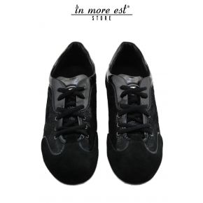 SNEAKERS BASSA NERA LACCI VIOLA CAMOSCIO/VERNICE