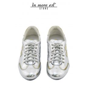 SNEAKERS BASSA PELLE LAMINATA ARGENTO E RIFINITURE ORO