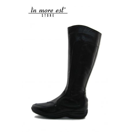 LOW BOOT SPORT NOIR HAUT HAUT DU MOLLET/TISSU AVEC LE LOGO DE L'AG LE BAS DE LA EN CAOUTCHOUC NOIR