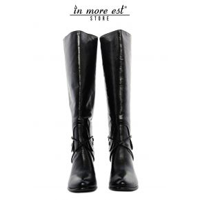 BOTTES DE MOYEN-HAUT DE LA JAMBE DE VEAU NOIR