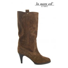 BOOT AVERAGE LEG-MEDIUM BROWN SUEDE