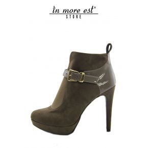 SOCKET HIGH PLATEAU SUEDE TAUPE PAINT TAUPE BUCKLE METAL GOLD, ELASTIC BACK FOOT