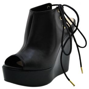 WEDGE BLACK LEATHER LACE-UP BACK