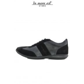 LACED CASUAL BLACK LEATHER/SUEDE BOTTOM BLACK RUBBER