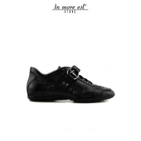 SNEAKERS LOW EEL GLOSS BLACK STICKER EMBLEM PACIOTTI