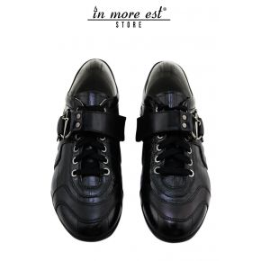 SNEAKERS LOW EEL GLOSS BLACK STICKER EMBLEM PACIOTTI