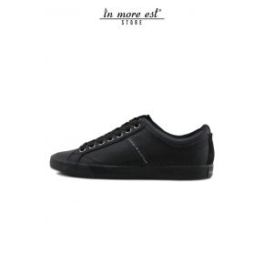 ZAPATILLAS BAJAS CUERO NEGRO