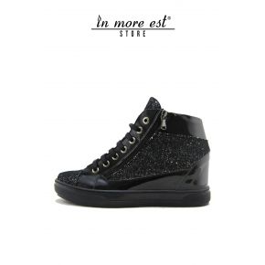 SNEAKERS WITH WEDGE HEEL BLACK GLITTER AND BLACK PATENT LEATHER BOTTOM RUBBER PARA BLACK