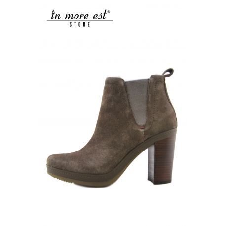 PRISE DE MOYENNE EN DAIM MARRON BOOT-JAMBE DE BAS EN CAOUTCHOUC MARR TALON BOIS, BRUN