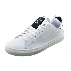 Zapatillas bajas blanco Lea Gu en la piel