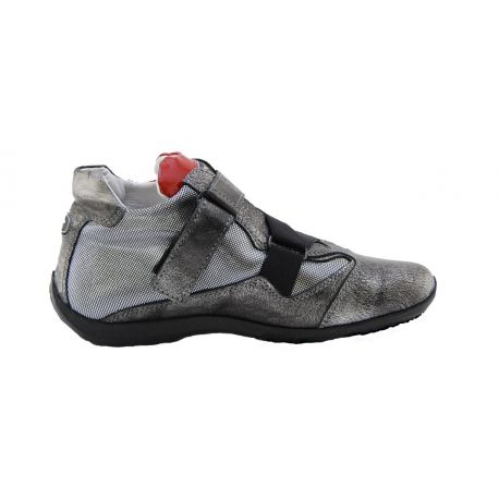 SNEAKERS LOW CALF/FABRIC SILVER LAMIN ALLACC STRAP BOTTOM RUBBER, GRAY G LOGO RED PATENT LEATHER