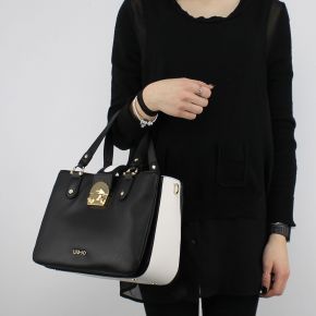 Borsa Bauletto Satchel irvine black N18268 E0037