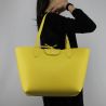 Bolsa de compras reversible Patrizia Pepe perla amarilla 2V5452 AV63