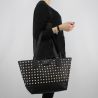 Bolsa de compras reversible Patrizia Pepe negro con postes de madera y perlas 2V7193 A2XM