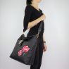 Bolso de hombro de Liu Jo Hobo el Muelle con bordado negro talla L A68035 E0006