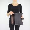 Borsa a mano e tracolla Crossbody Darsena con piume nera taglia M A68039 E0007