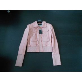 CHAQUETA BIKER DE CUERO DE IMITACIÓN DE COLOR ROSA PUÑOS LOS APIOS DE ALTA ROSA